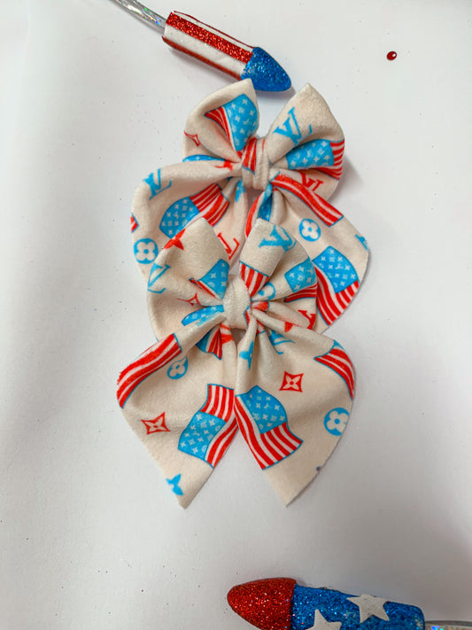 Sailor piggies